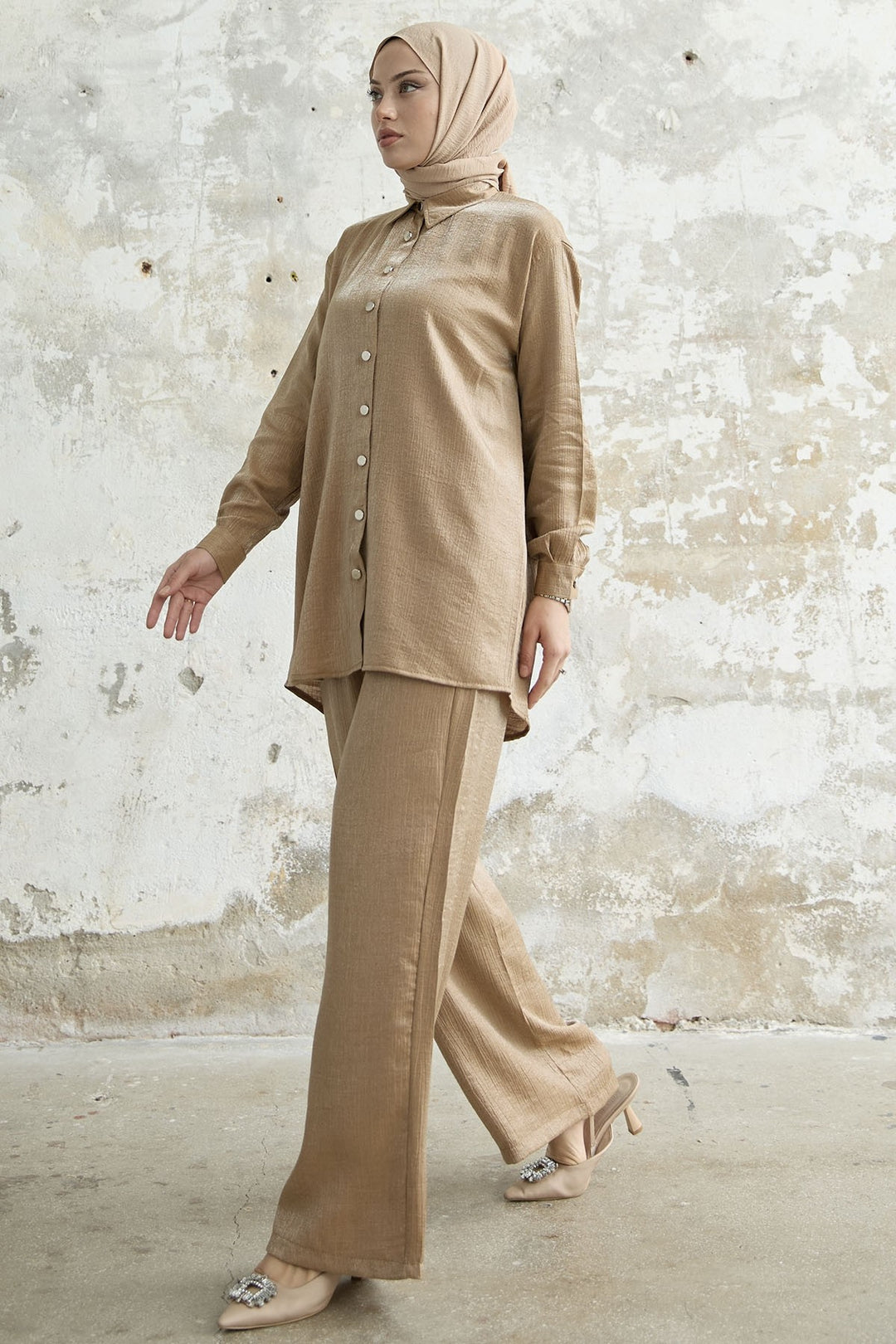 MDS Women Shirt Collar Sequined Two Piece Set - Camel - Barletta