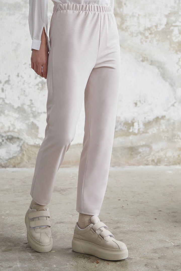 MDS Women Slim Fit Straight Leg Pants - Stone - Biel/Bienne