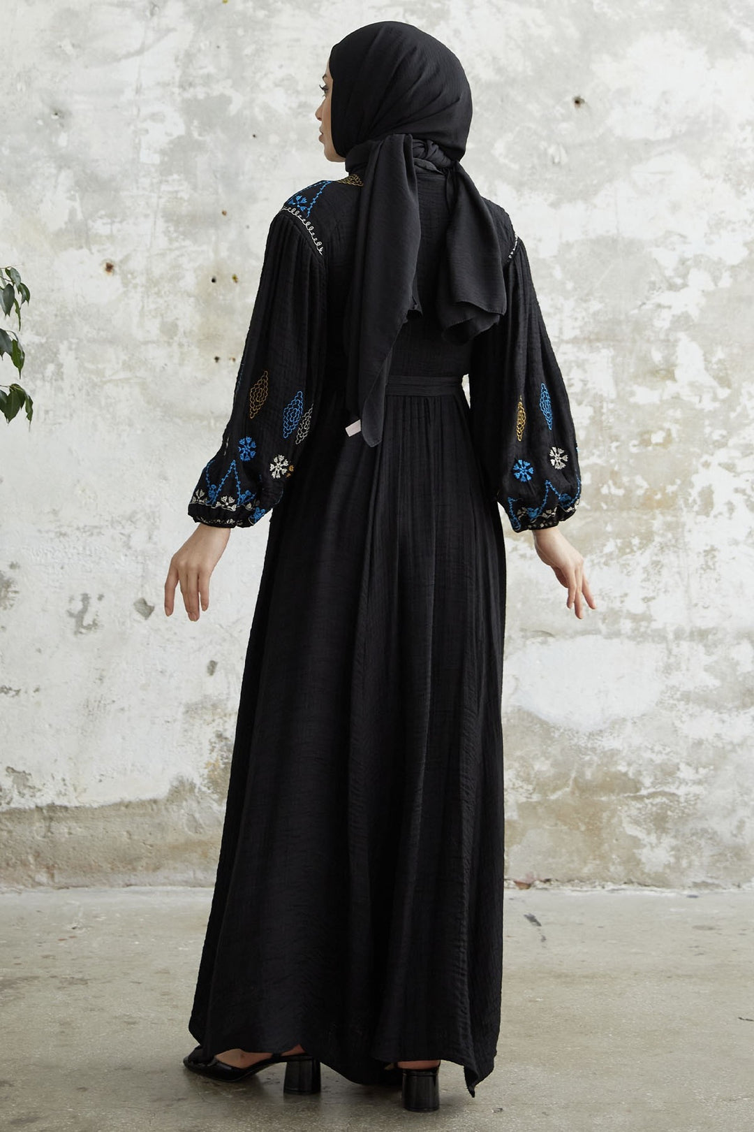 MDS Women Waffle Dress with Embroidered Sleeve - Black - Golden Glades