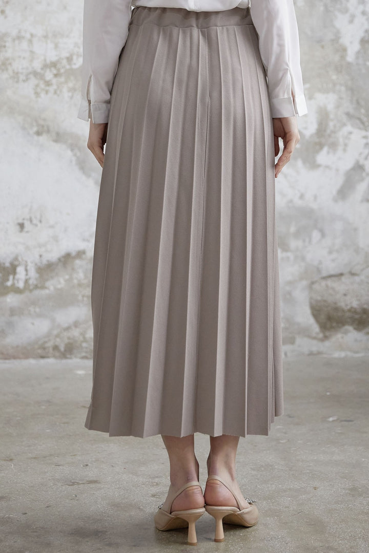MDS Women Luisa Beli Rubber-Belted Skirt - Dark Beige - La Chaux-de-Fonds