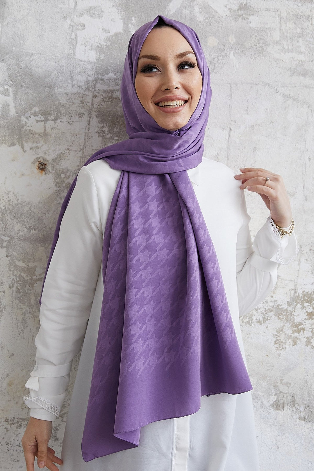 MDS Women Home Patterned Silky Jacquard Shawl - Lavender - Grand Forks