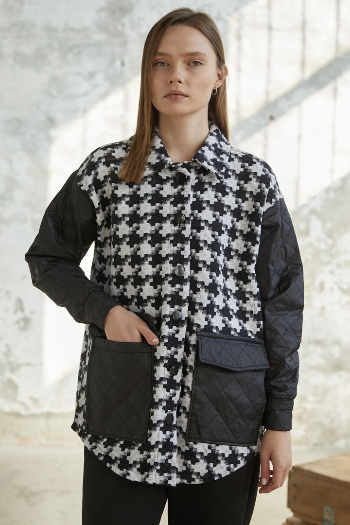 MDS Women Herringbone Pattern Quilted Jacket - Black - Chalco