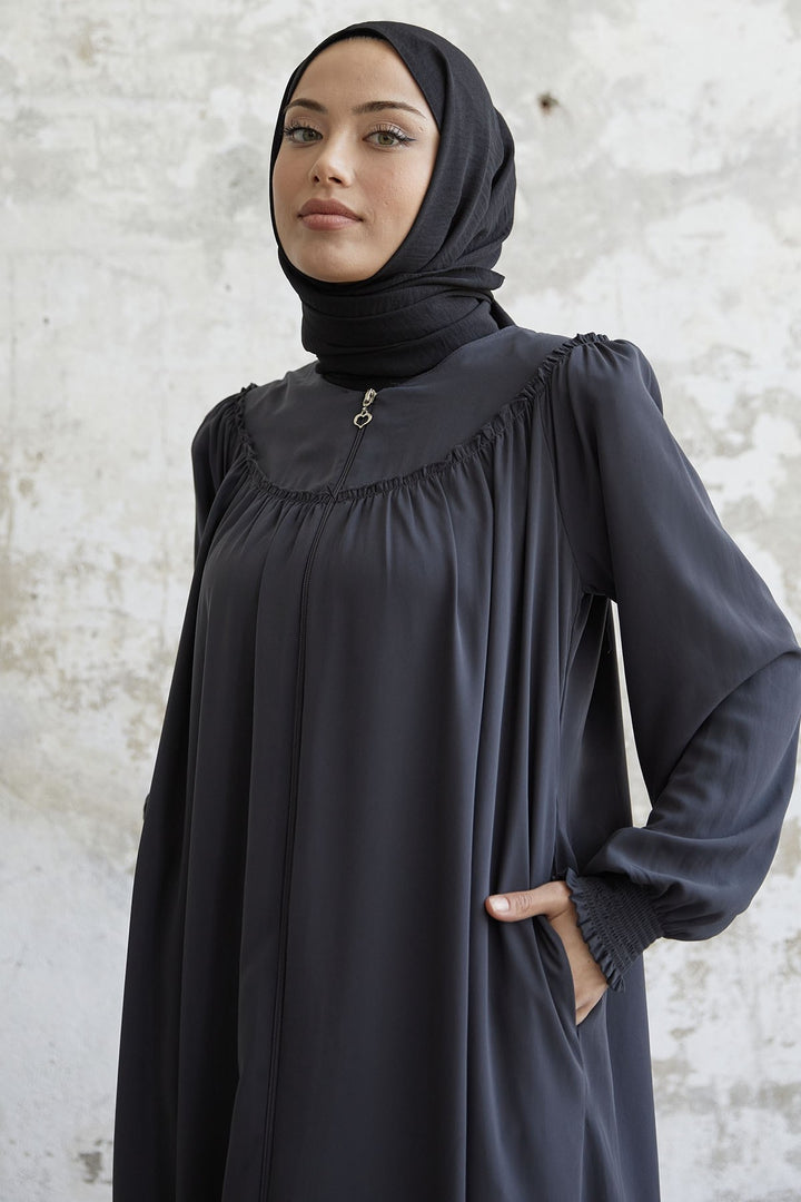 MDS Women Sleeve Tip Pleated Flared Abaya - Anthracite - Lierre
