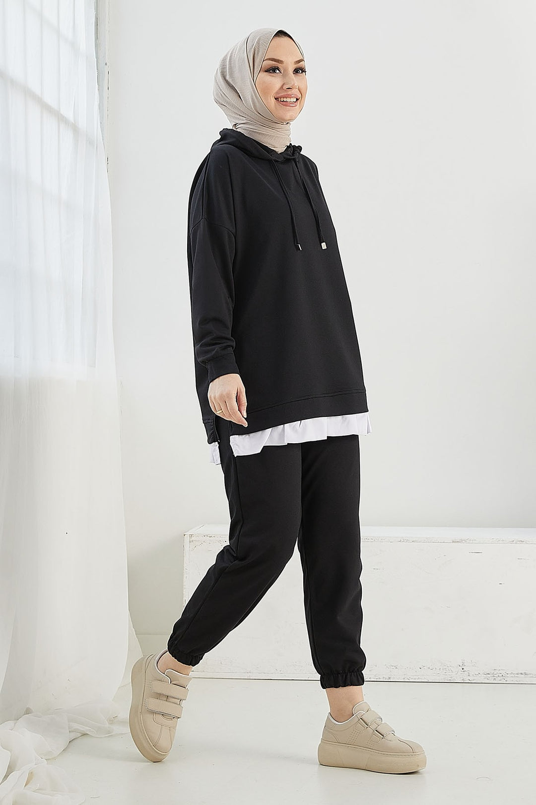 MDS Women Losya Sides Zippered Hooded Two Piece Set - Black - Piedras Negras