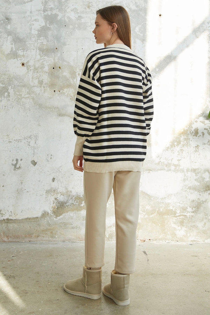 MDS Women Molya Striped Knit Tunic - Ecru - Smarhon