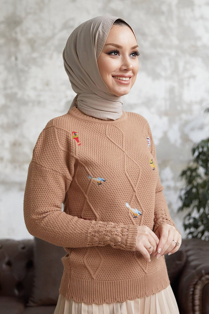 MDS Women Minsa Bird Pattern Embroidered Knit Sweater - Camel - Seixal