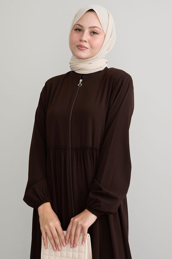 MDS Women Pleated Detail Zippered Bitter Coffee Abaya - San Francisco del Rincón