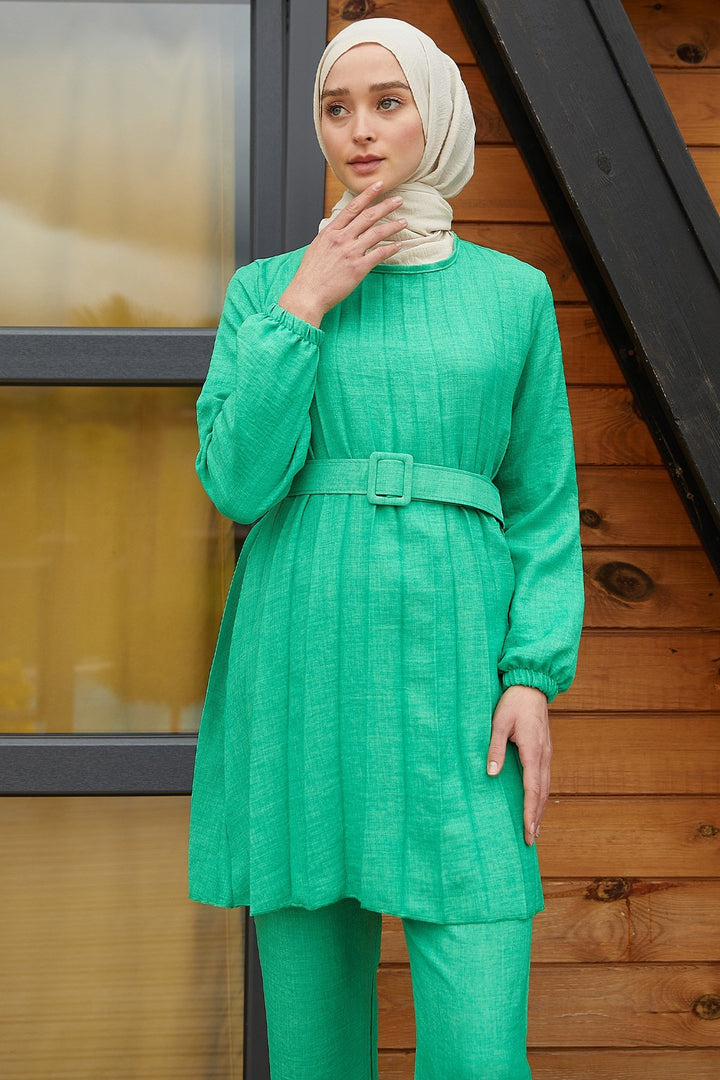 MDS Women Moria Belted Pinstripe Suit - Green - Chur