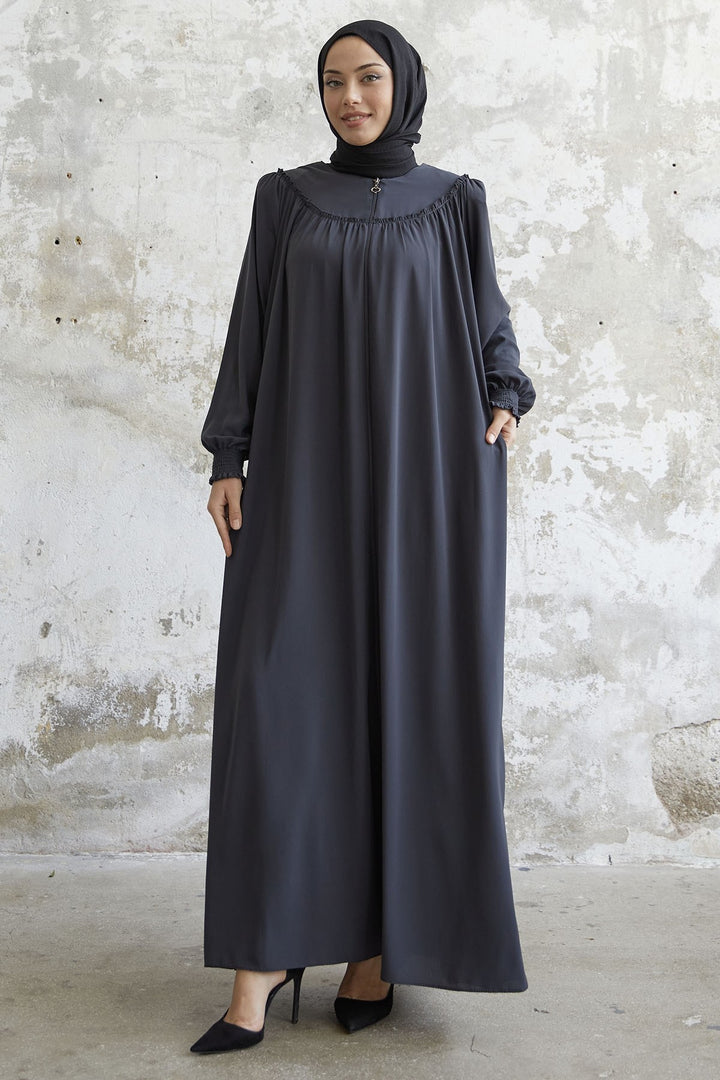 MDS Women Sleeve Tip Pleated Flared Abaya - Anthracite - Lierre