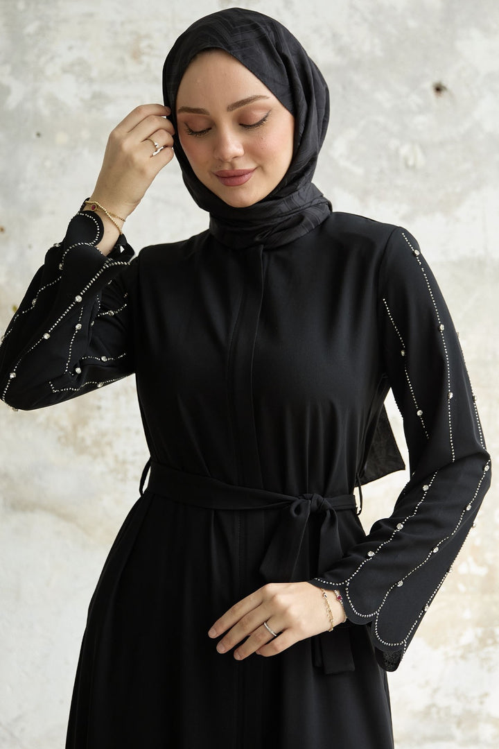 MDS Women Sleeve Stone Processing Abaya - Black - The Hammocks