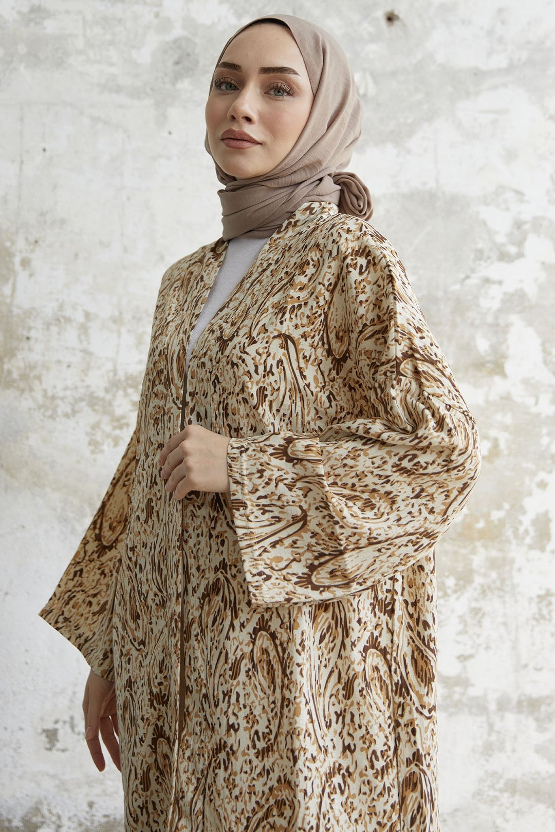 MDS Women Spiral Patterned Long Kimono - Brown - Delicias