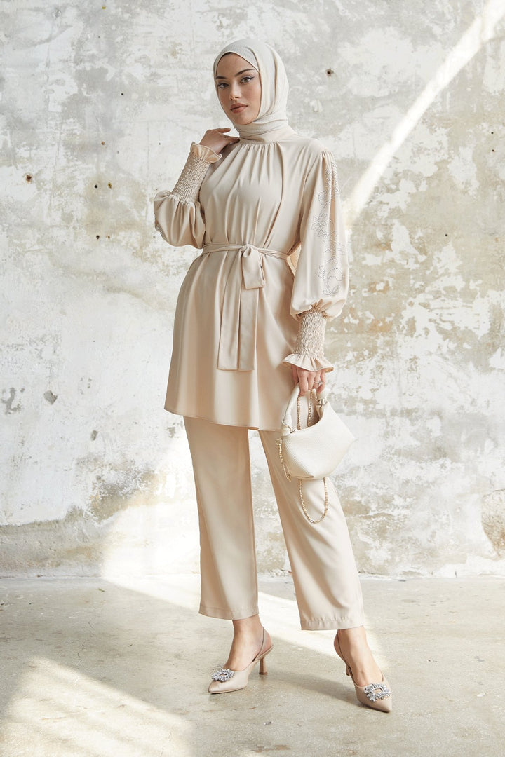MDS Women Stone Detailed Balloon Sleeve Satin Set - Beige - Santa María Texmelucan
