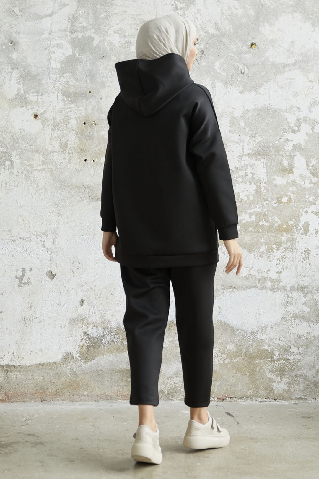 MDS Women Melvina Hooded Scuba Suit with Pockets - Black - Brentwood