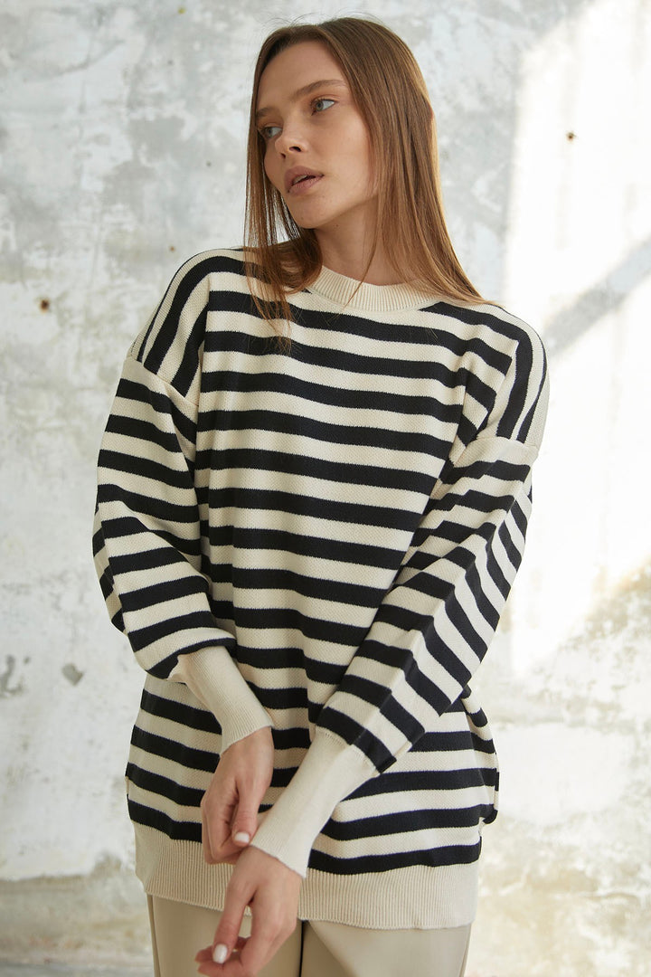 MDS Women Molya Striped Knit Tunic - Ecru - Smarhon