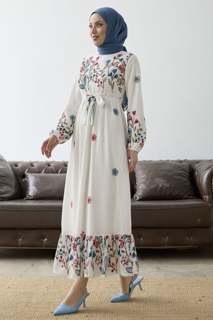 MDS Women Mixed Flower Embroidered Chiffon Dress - White - Bradford