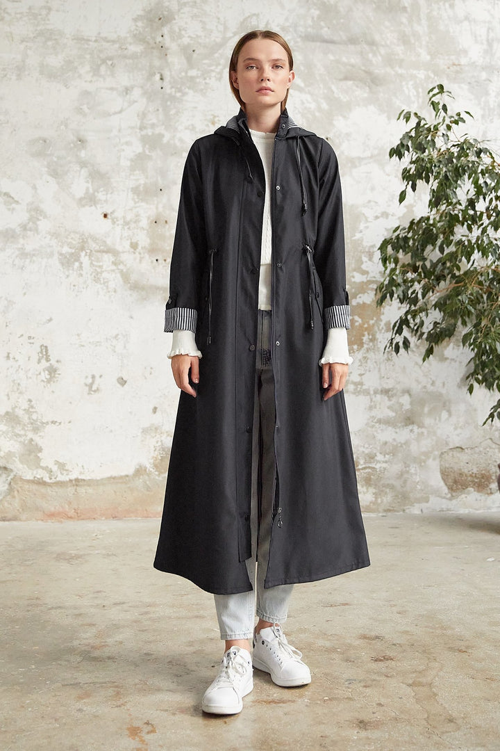 MDS Women Line Pattern Trench Coat - Black - Scandicci