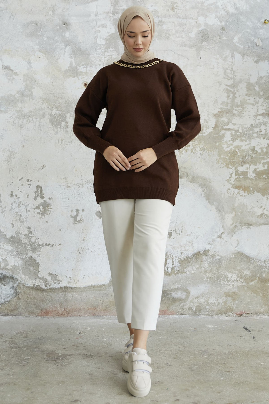 MDS Women Greenhouse Chain Detailed Knit Sweater - Dark Brown - Yuzhnoukrainsk
