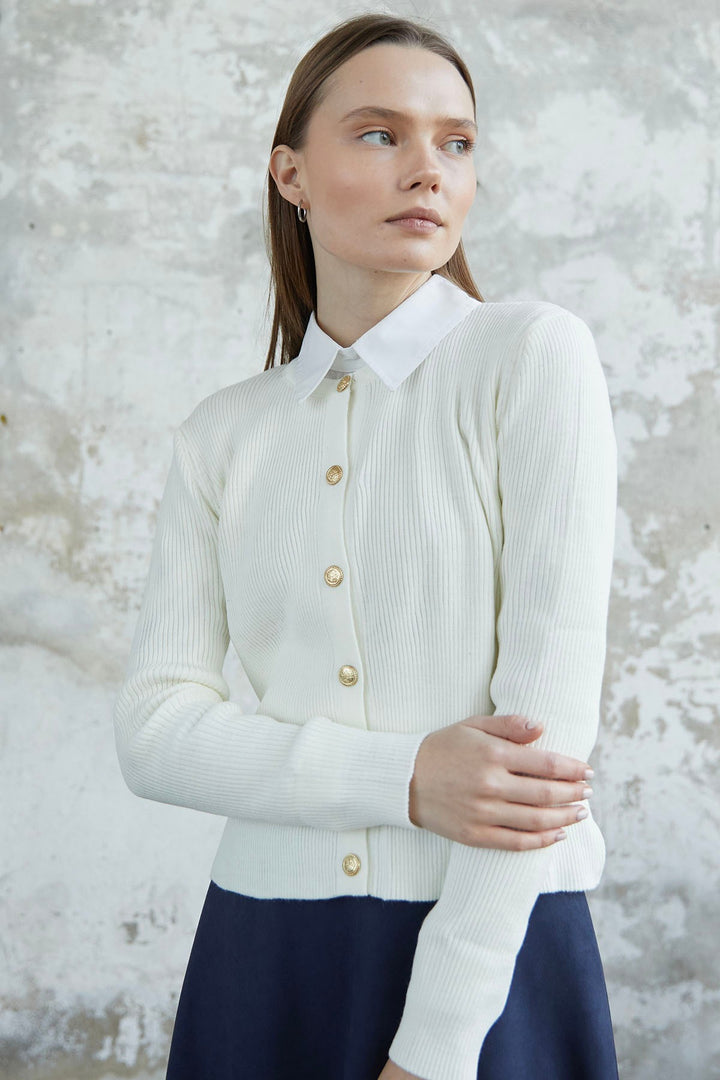 MDS Women Loren Stone Buttoned Knit Short Cardigan - White - Nampa