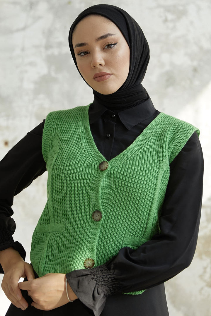 MDS Women Melven Buttoned Short Sweater - Green - Ercolano