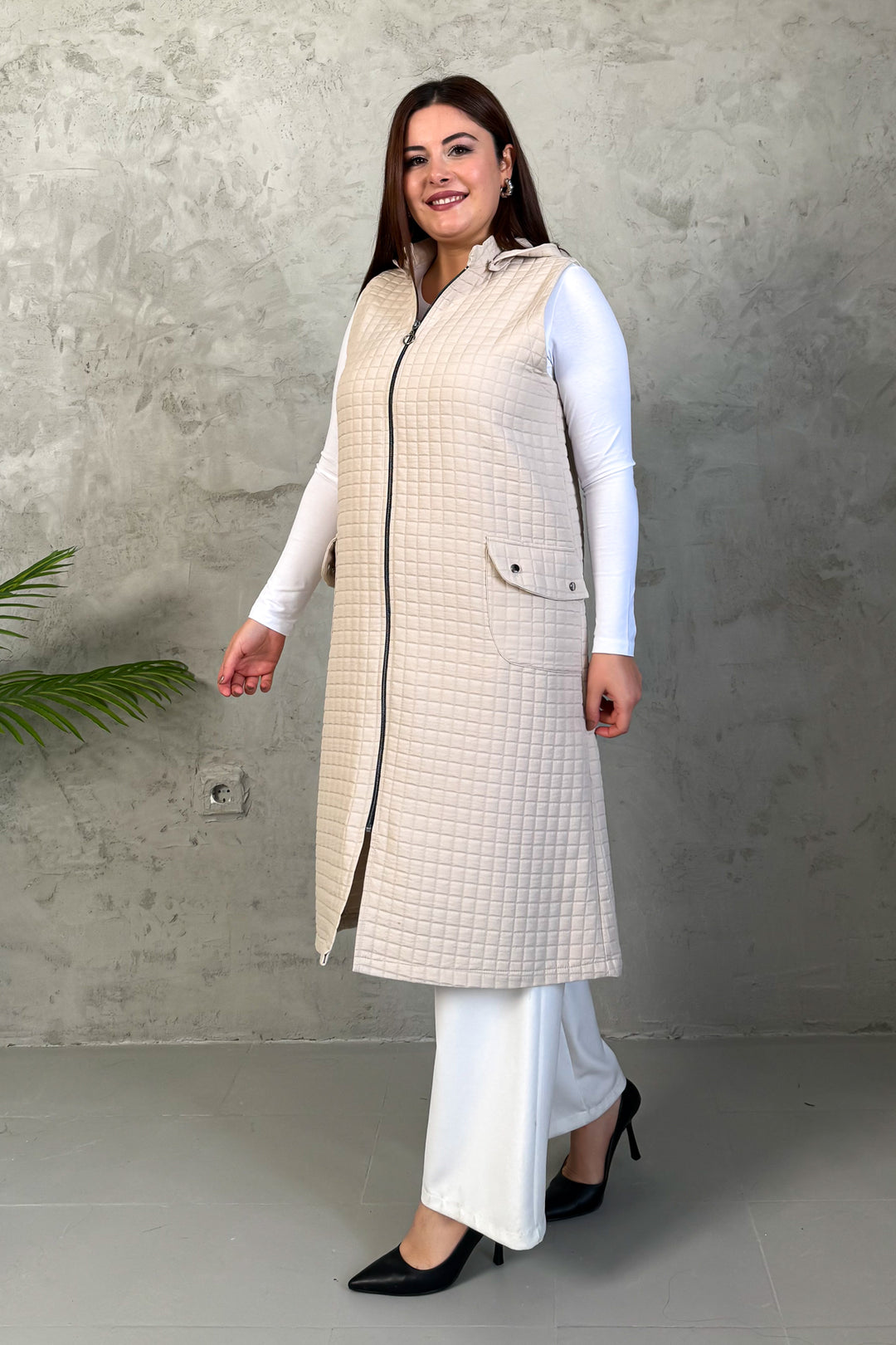 MPL Woman Quilted Zippered Long Vest 7545 - Las Vegas