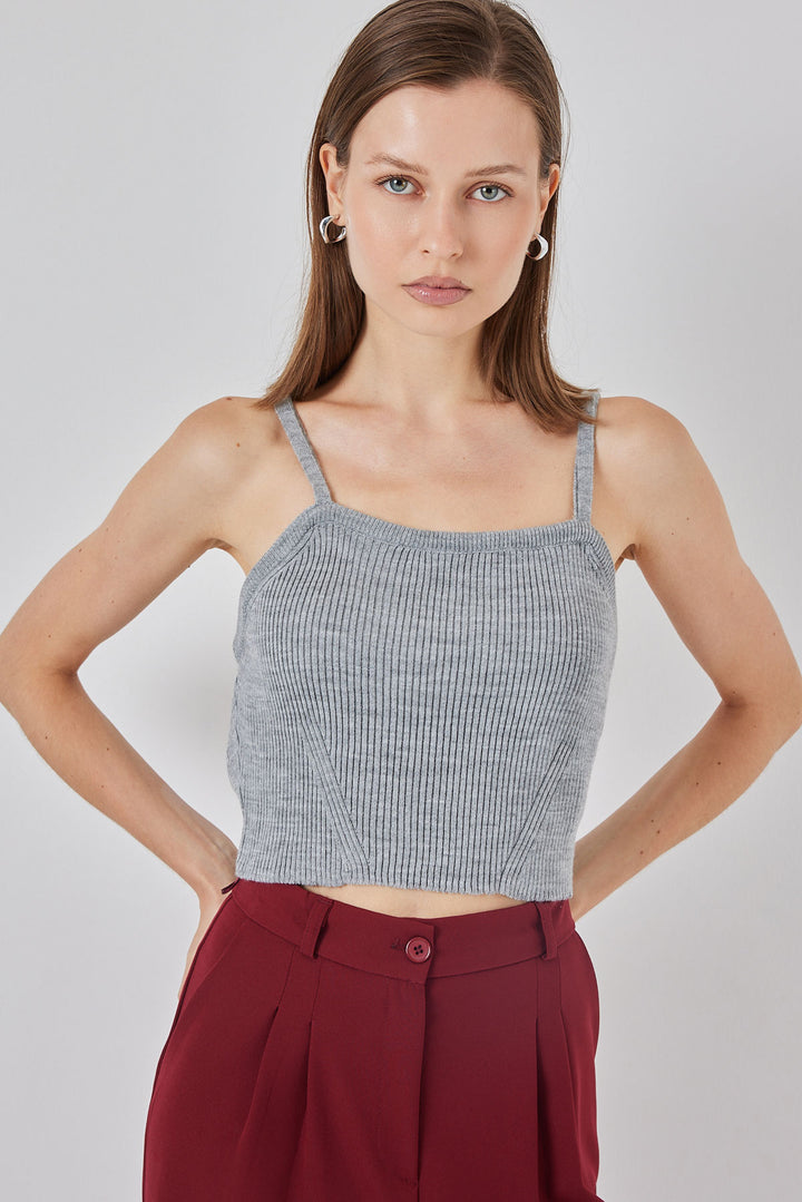 BGD Women Kadın Askılı Crop Top Bluz 15934 - Gri - Swords