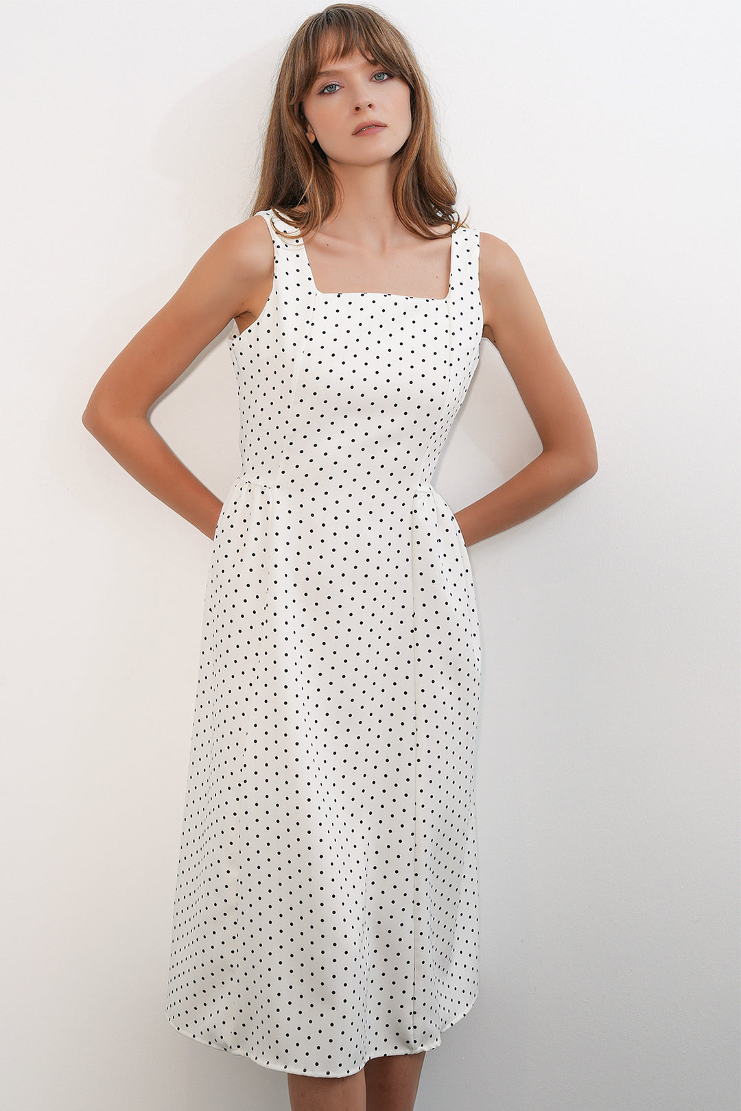 BGD Women Kadın Askılı Puantiyeli Midi Elbise 2607 - Beyaz - Watertown Town