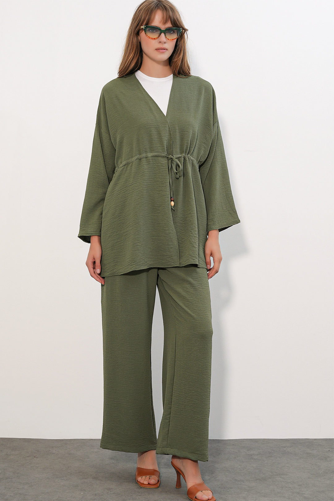 BGD Women Kadın Ayrobin Kimono Pantolon İkili Takım 30101 - Haki - Georgetown