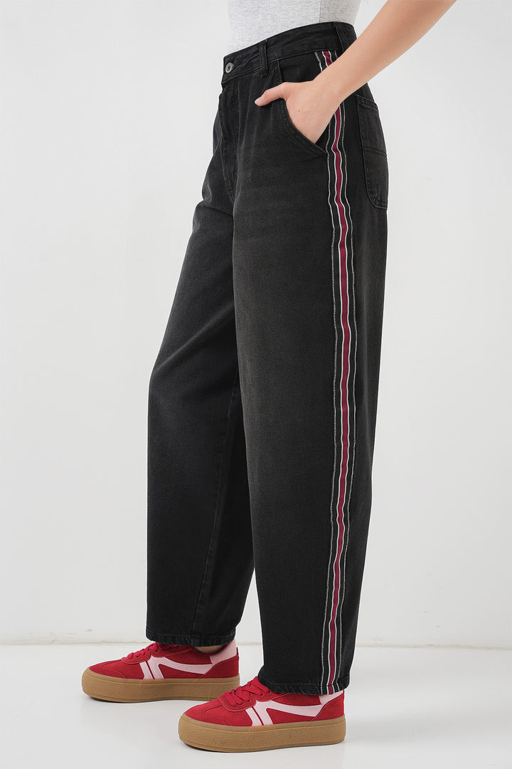 BGD Women Woman Baggy Jeans 6700 - Black - Murray