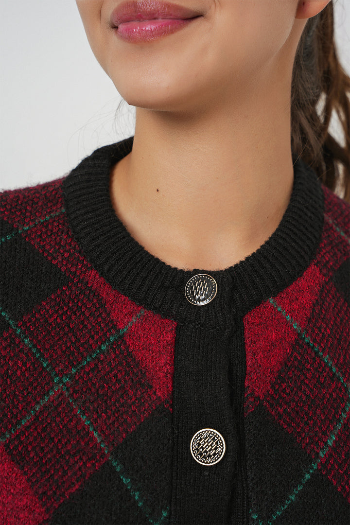BGD Women Woman Patterned Buttoned Cardigan 15927 - Burgundy - Barendrecht