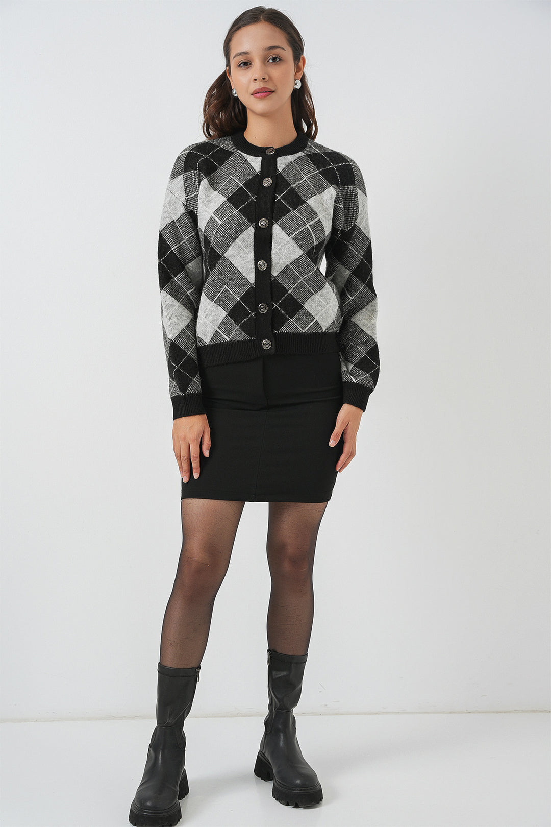 BGD Women Woman Patterned Buttoned Cardigan 15927 - Black - Michigan City