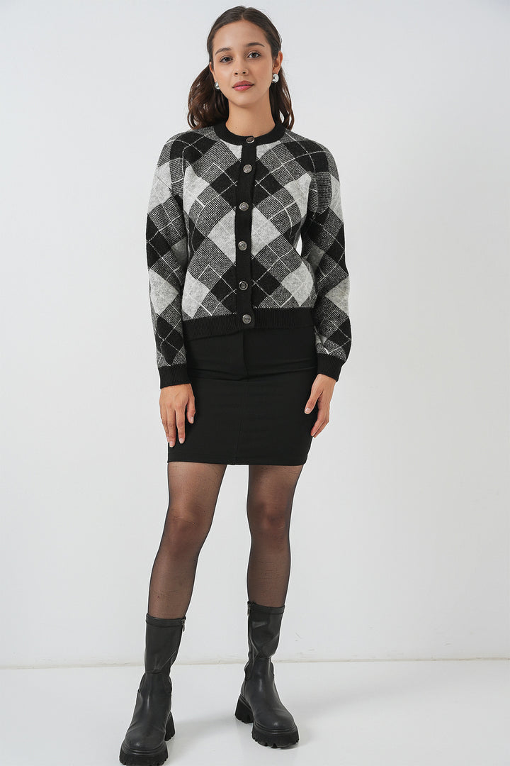 BGD Women Woman Patterned Buttoned Cardigan 15927 - Black - Michigan City