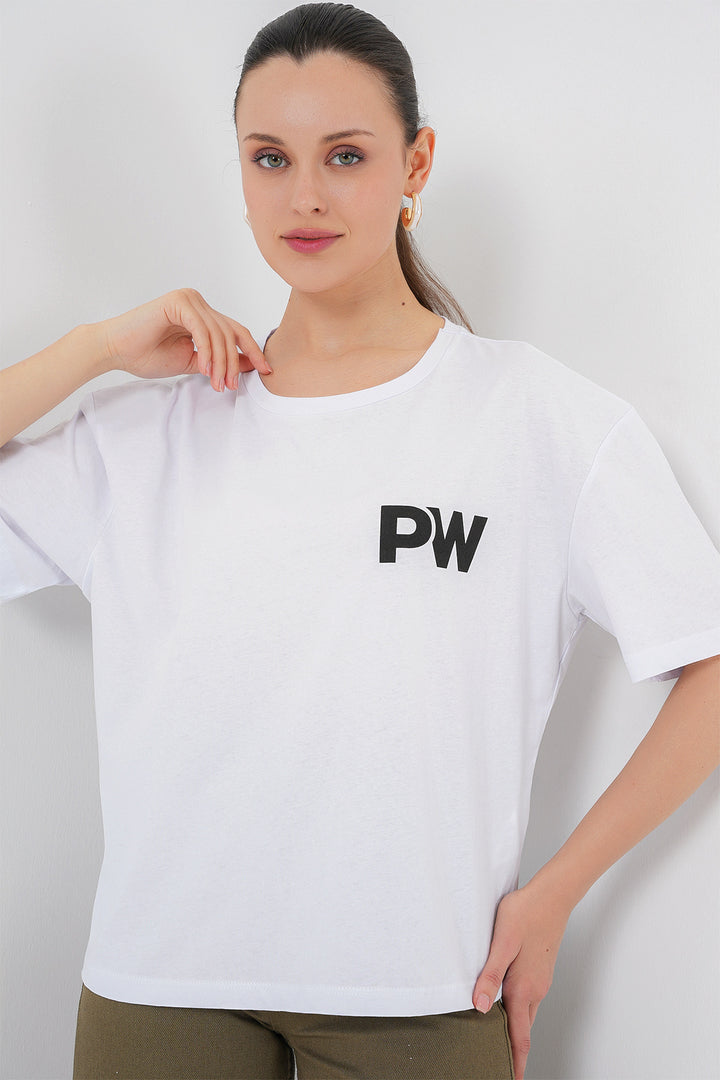 BGD Women Women's Printed Basic T-shirt 4343 - White - Estero