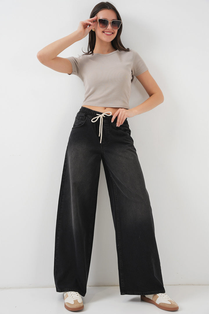 BGD Women Women's Wide Leg Jeans 6705 - Black - Bangor
