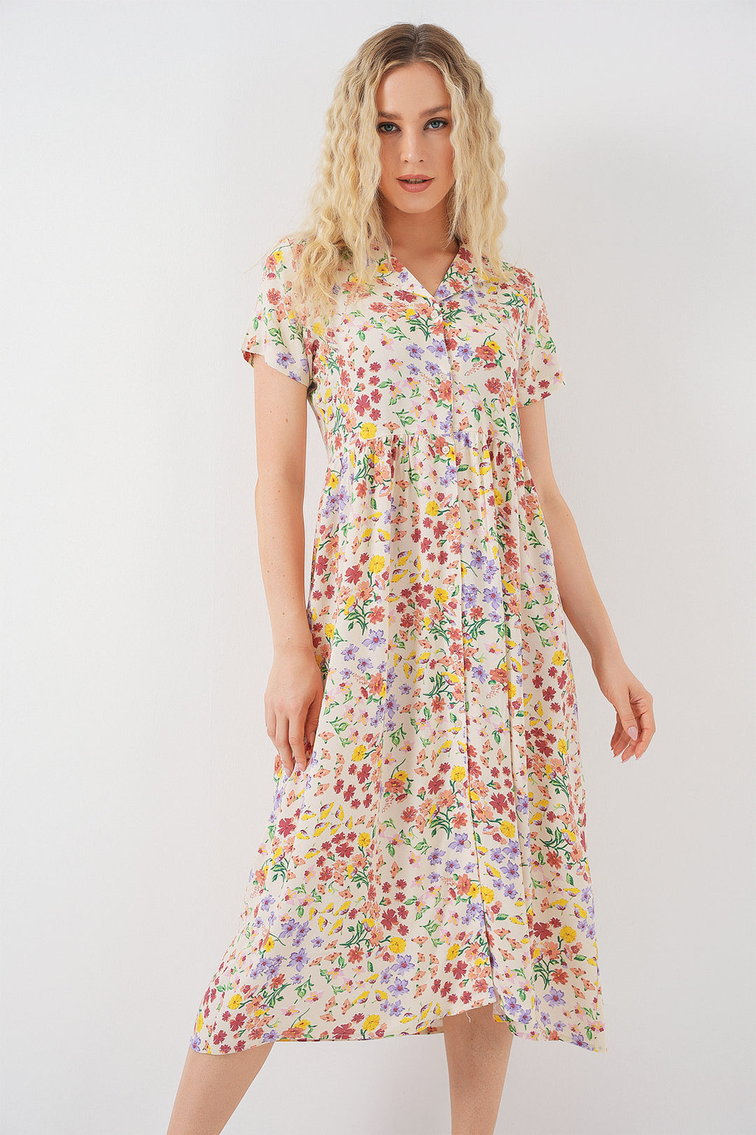 BGD Women Women's Button-Up Short Sleeve Floral Dress 2561 - Cream - Enerhodar