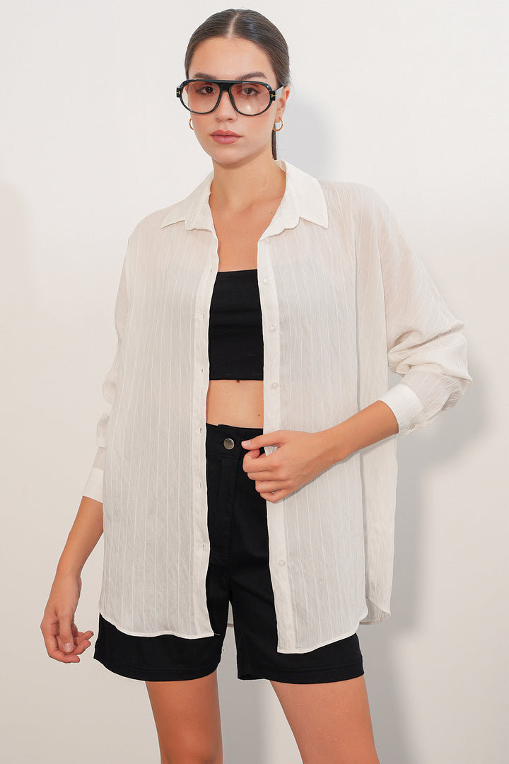 BGD Women Kadın Çizgi Detaylı Oversize Gömlek 20407 - Beyaz - Melbourne