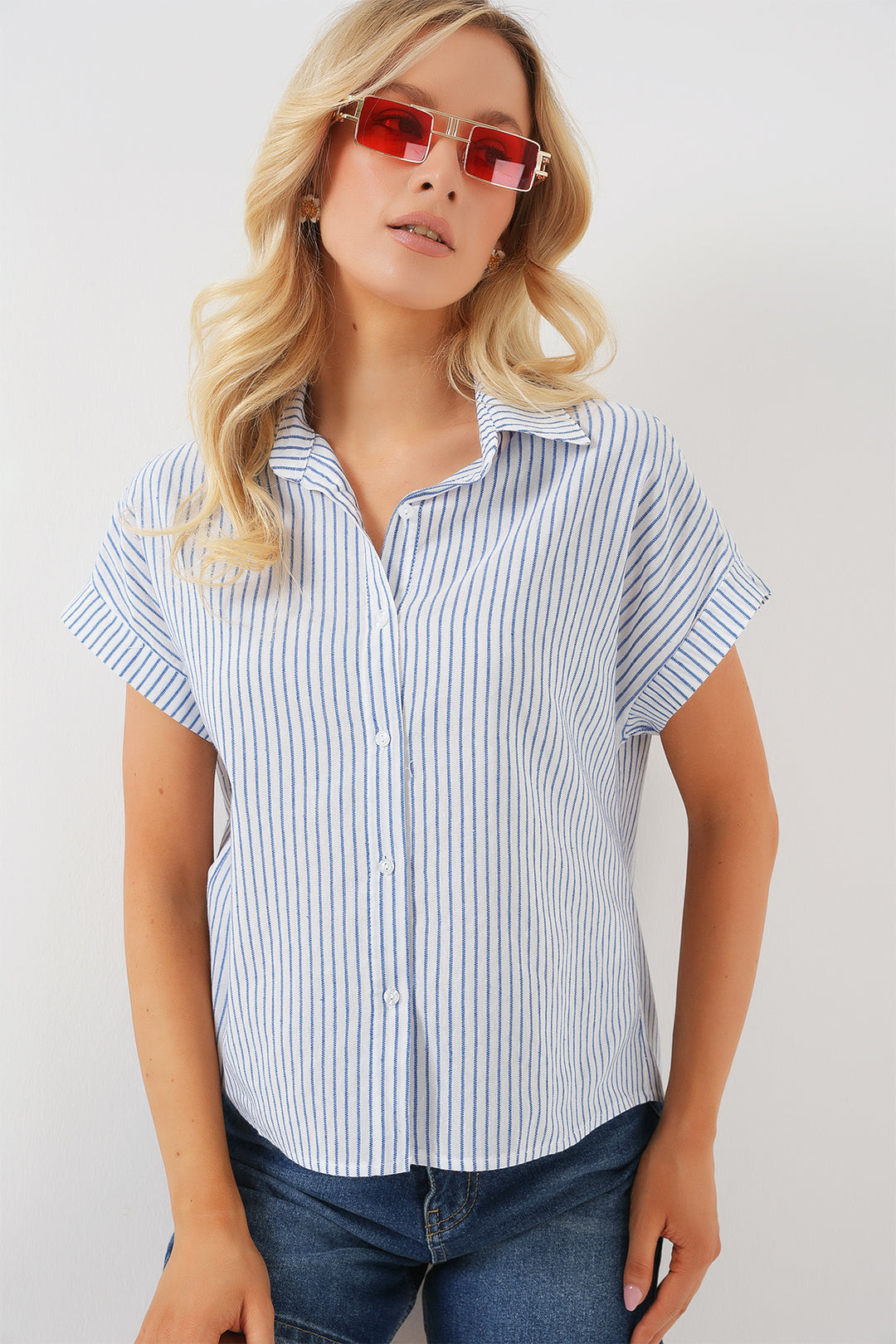 BGD Women Women's Striped Short Sleeve Shirt 20324 - Blue - Lousada