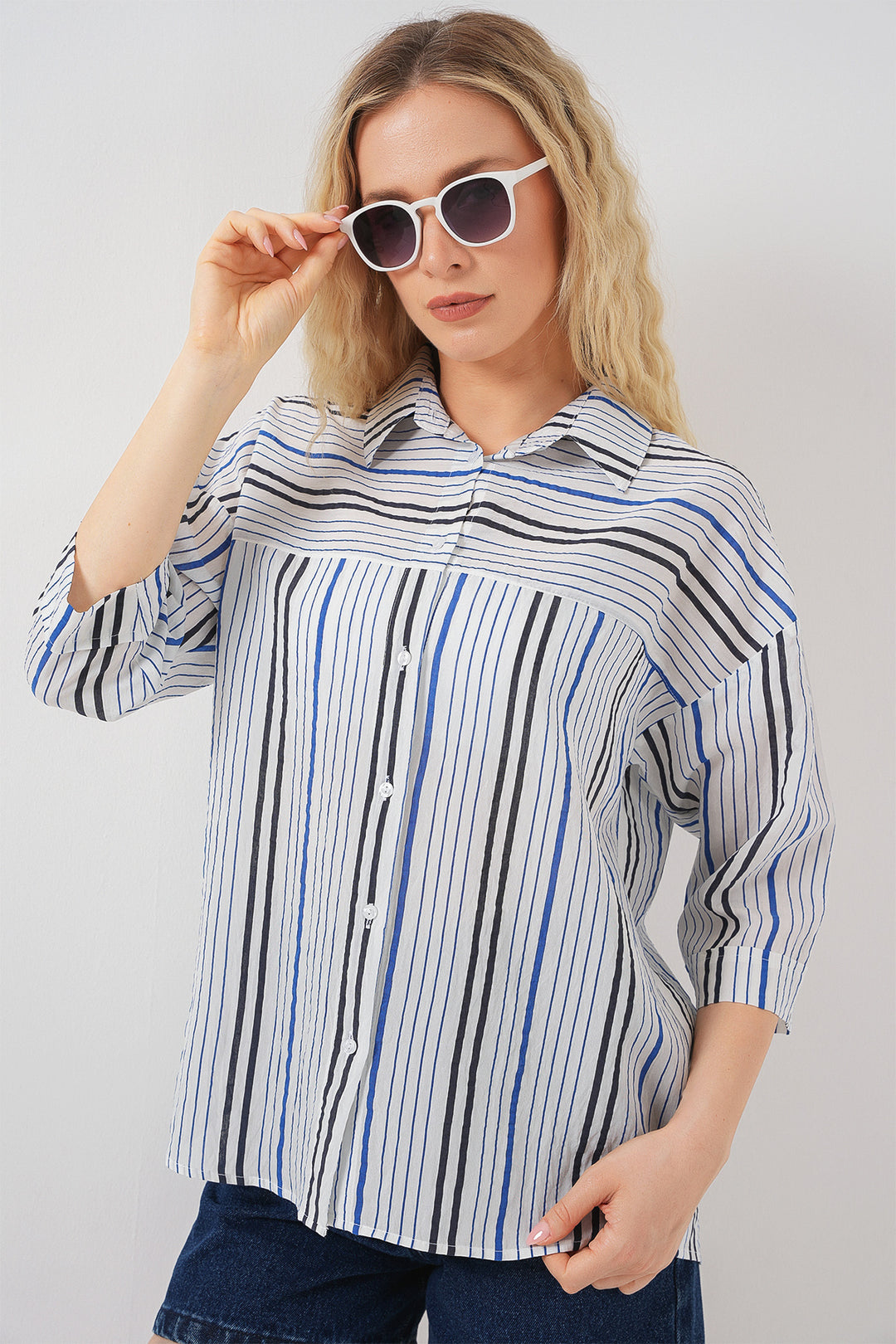 BGD Women Women's Striped Short Sleeve Shirt 20344 - Navy Blue - Fondi