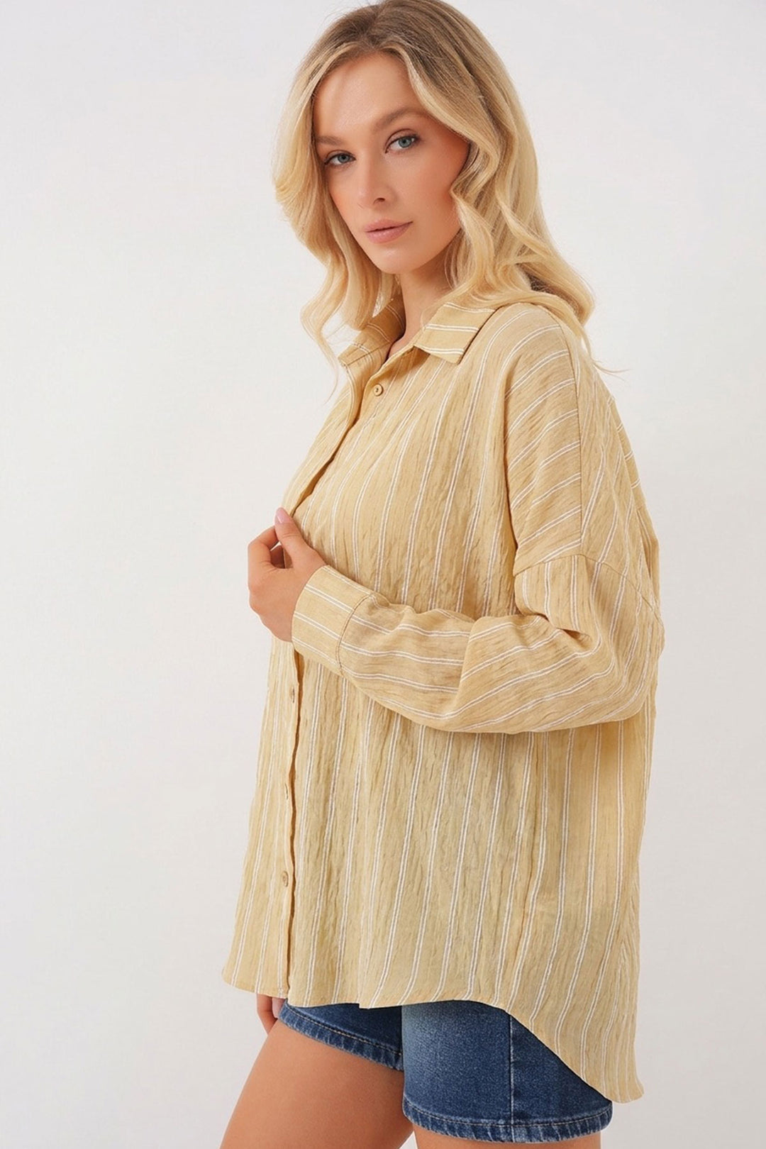 BGD Women Kadın Çizgili Oversize Gömlek 20293 - Vizon - Simi Valley