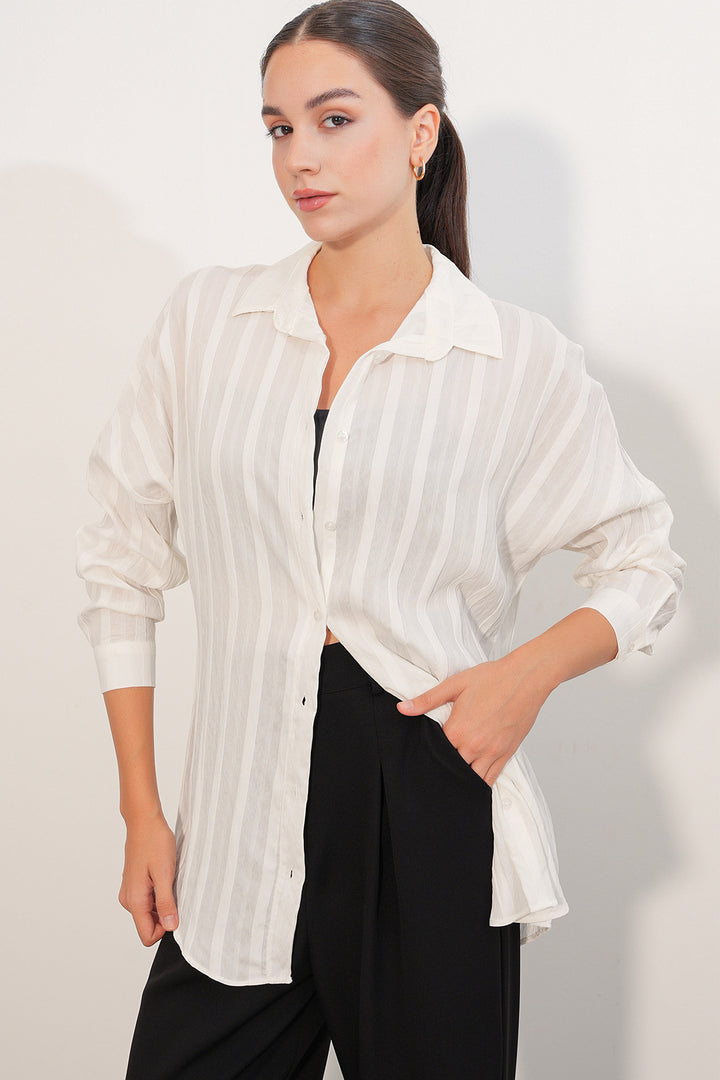 BGD Women Kadın Çizgili Oversize Gömlek 20408 - Beyaz - Northampton