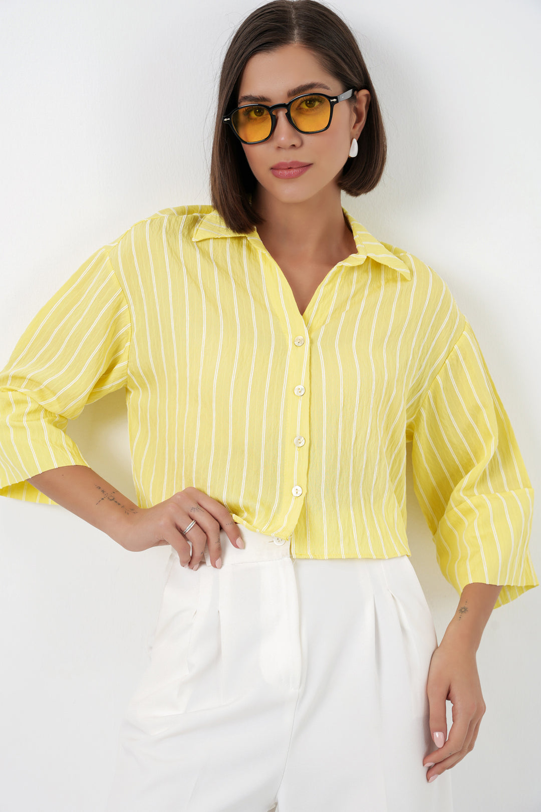 BGD Women Kadın Çizgili Oversize Kısa Gömlek 20326 - Sarı - Springfield