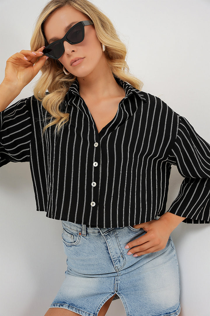 BGD Women Woman Striped Oversized Short Shirt 20326 - Black - Mackay
