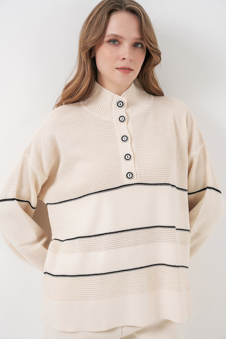 BGD Women Women's Striped Oversized Knitwear Set 15957 - Ecru - Gilbert