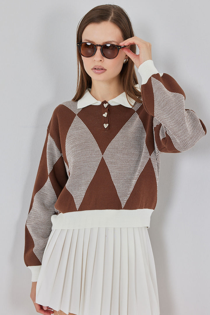 BGD Women Women's Crop Sweater 15936 - Dark Brown - Bacău