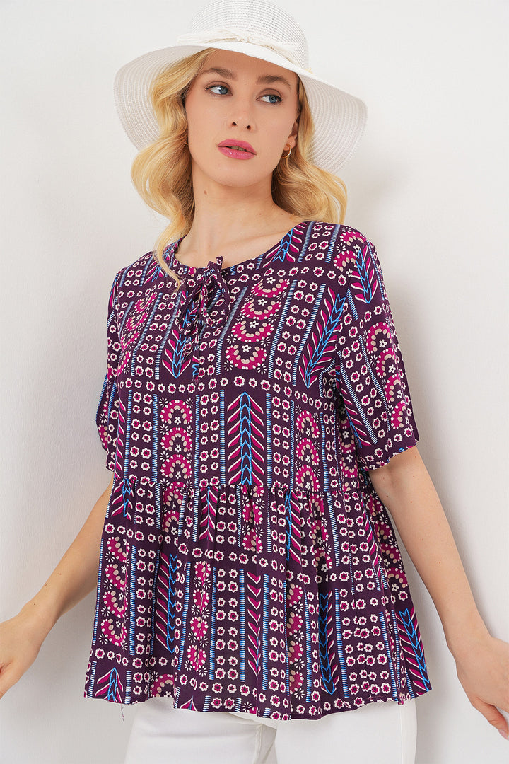 BGD Women Woman Patterned Short Sleeve Blouse 969 - Burgundy - Tríkala