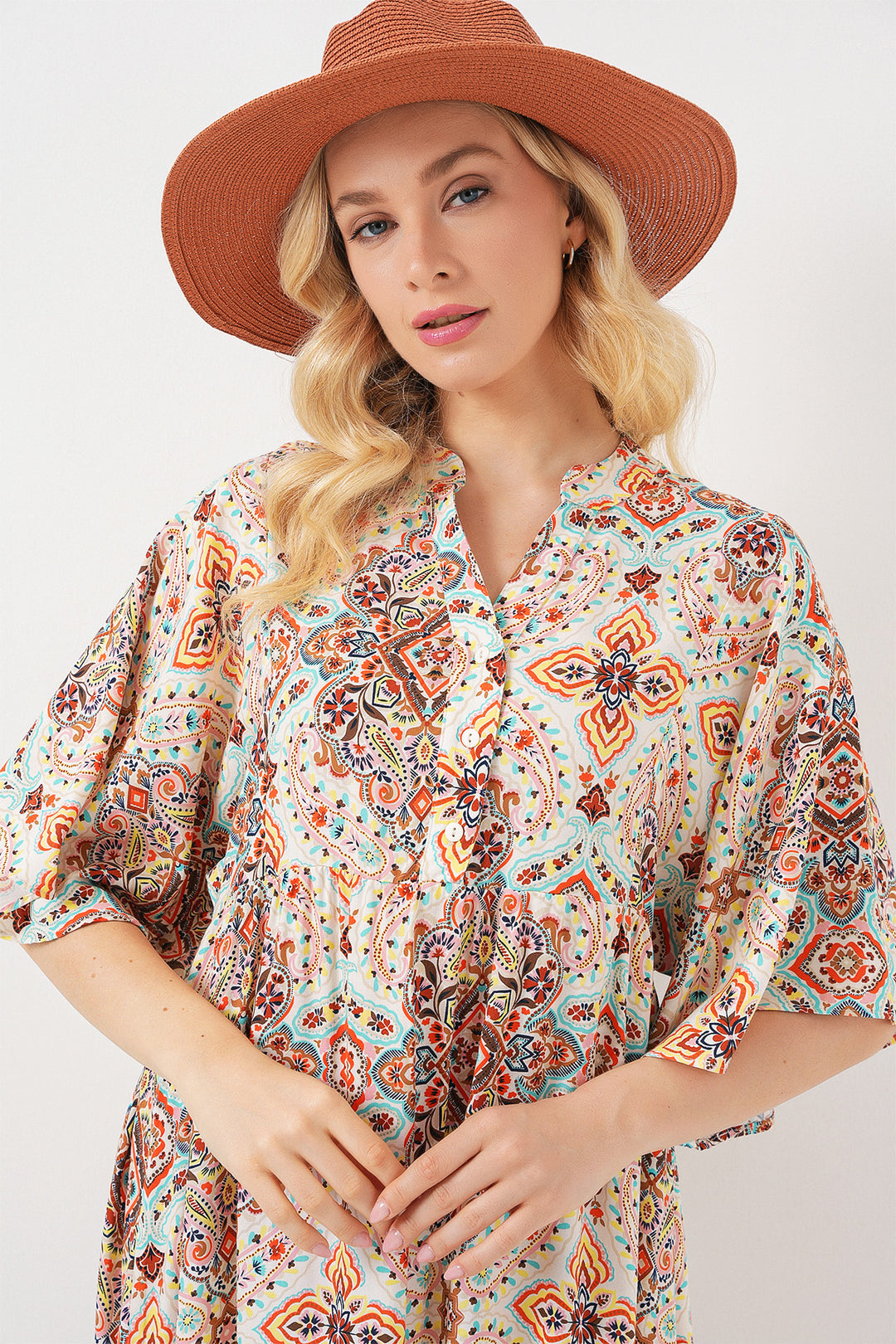 BGD Women Woman Patterned Short Sleeve Dress 2562 - Brown - Oviedo