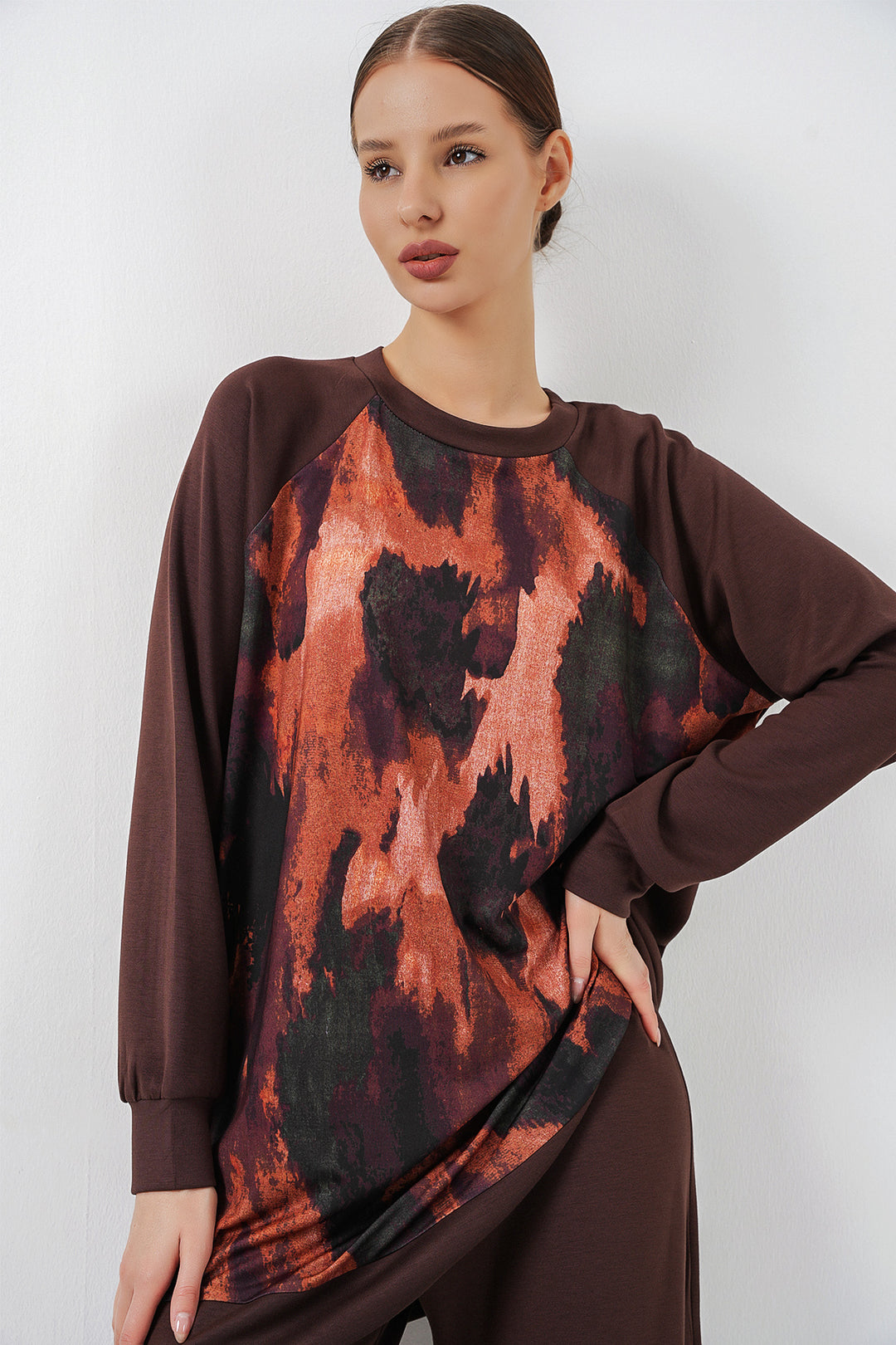 BGD Women Kadın Desenli Oversize Tunik Pantolon İkili Takım 55462 - Kahverengi - Buzău