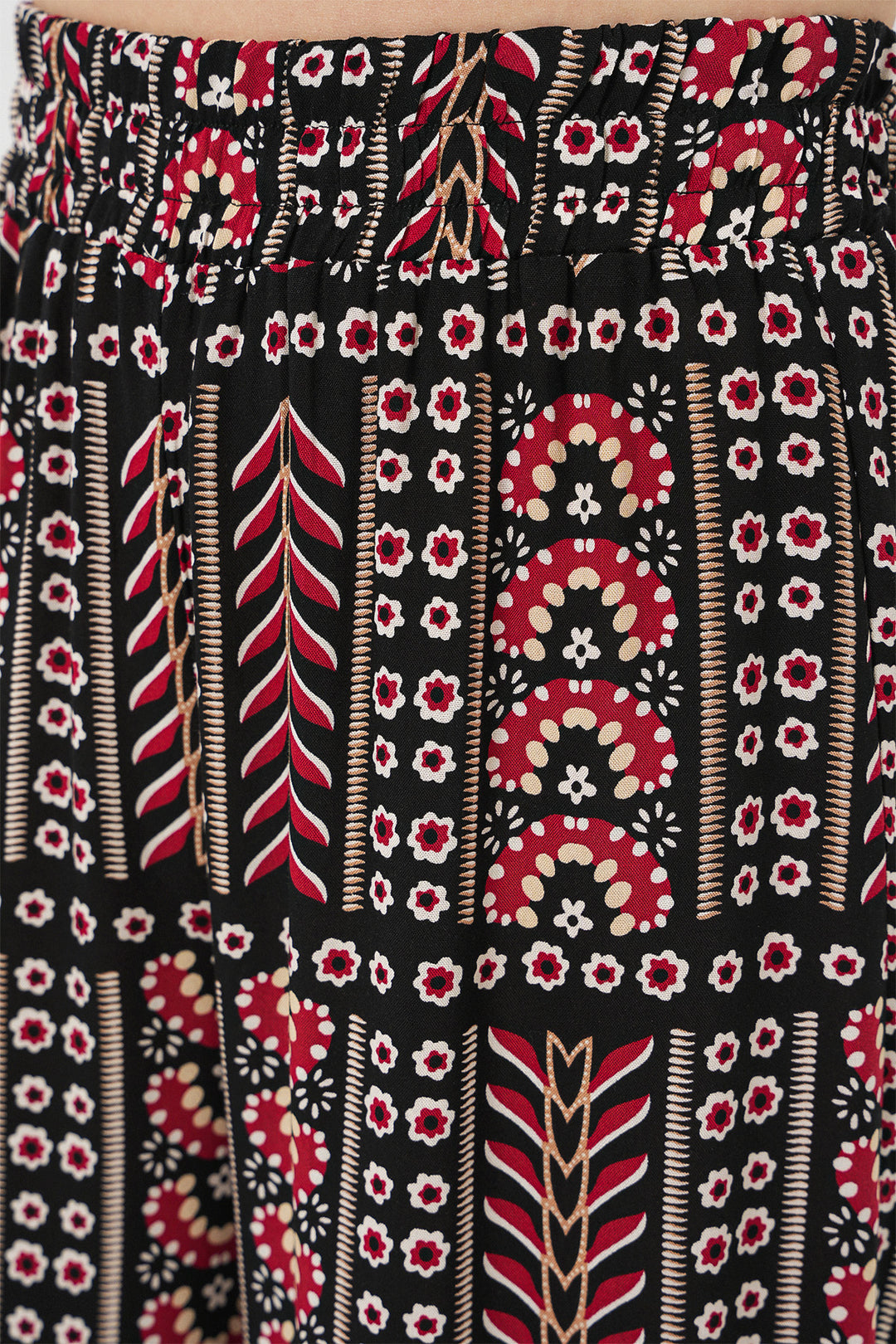 BGD Women Kadın Desenli Viskon Pantolon 6749 - Siyah - North Vancouver