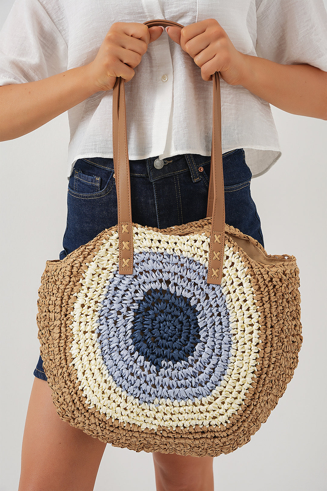 BGD Women Woman Patterned Round Straw Bag 010191 - Beige - Atenco