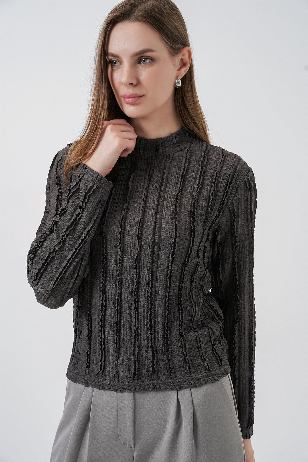 BGD Women Women's Textured Knit Flexible Blouse 975 - Anthracite - San Francisco de los Romo