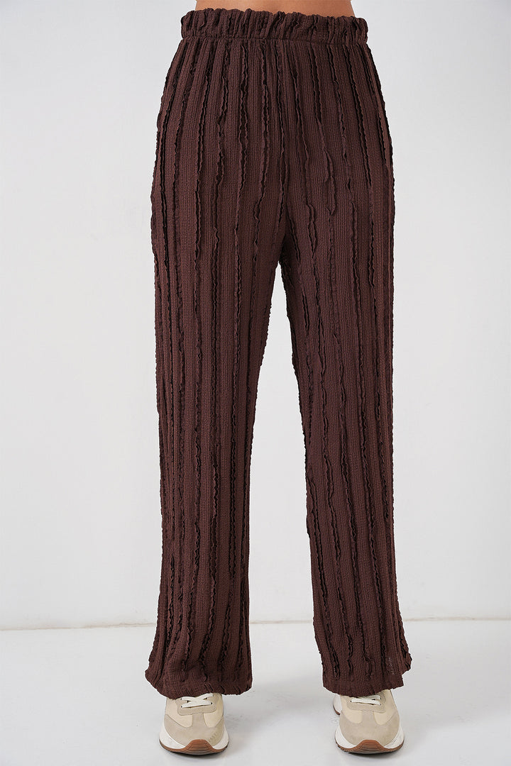 BGD Women Women's Textured Stretch Knit Pants 30057 - Brown - Apan